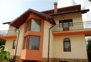 Гостевой дом Pension Johnny House Яссы-4